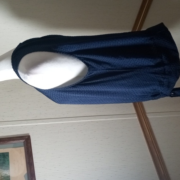 Trina Turk Navy Sleeveless Blouse, Cottage Core, Professional, Office, Picnic - Picture 6 of 10